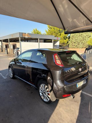 FIAT Punto Evo 2011. Negociable
