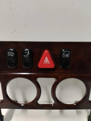 Consola Mercedes W202 Madera
