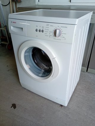 Lavadora Bosch 6kg 1000rpm.