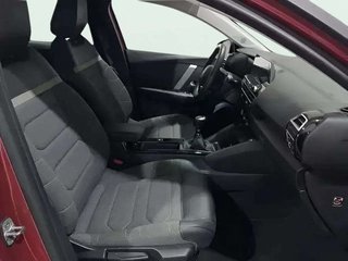 Citroën C4 PureTech 130 S&amp;S 6v Shine