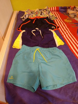 Lote 4 bañadores niño T8