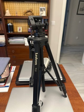 Trípode Ledvon TB-40