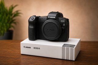 Canon EOS R Full Frame Mirrorless – Como Nueva