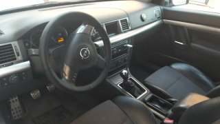 Opel Vectra 2004