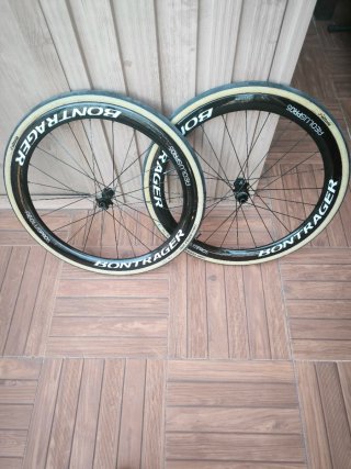Ruedas carretera carbono bontrager Aeolus tubeles