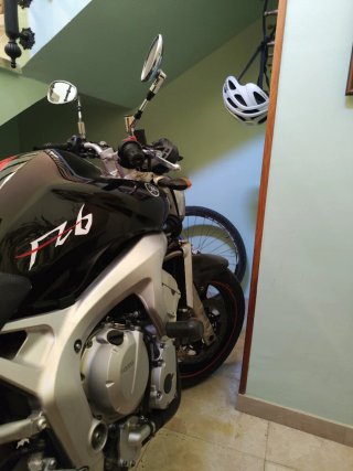 Yamaha FZ6 2004