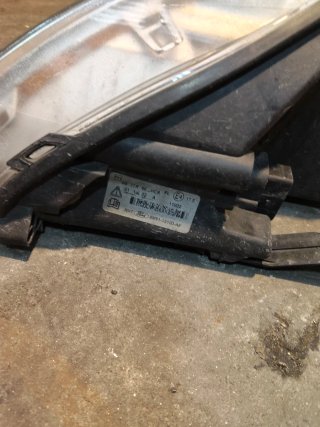 Faro Del. Dcho Ford Focus 08-11