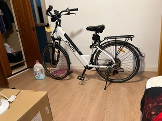 Bicicleta Eléctrica ESKUTE C100 bateria 4hr
