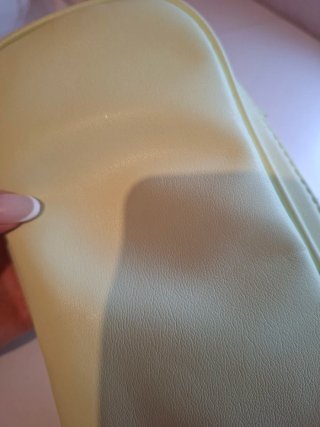 Bolso Bershka verde/amarillo
