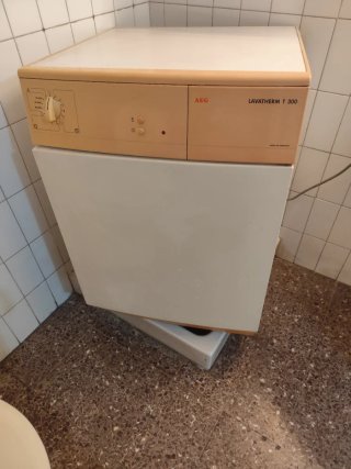 Pack Armarios Ikea, Sofá y Secadora