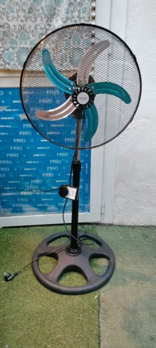 Ventilador industrial KENEX 3 velocidades 100W