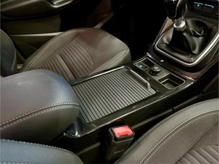 Ford Kuga Tdci 150cv Titani SIN ADBLUE Etiqueta C