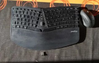 Teclado Ergonómico Dividido Sem Fios Perixx