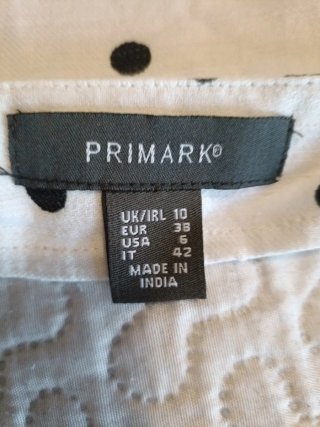 Mono corto lunares Primark