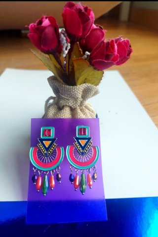 Pendientes Étnicos Nuevos