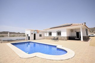 Casa en venta en Arboleas