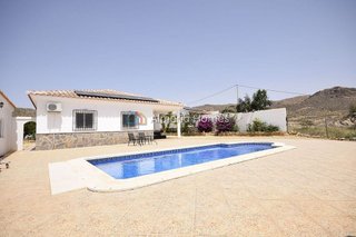Casa en venta en Arboleas