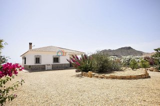 Casa en venta en Arboleas