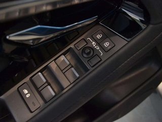 Land-Rover Range Rover Evoque 2.0 D163 R-Dynamic S AUTO 4WD MHEV