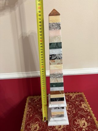 Grande Obelisco Marmo Multicolore