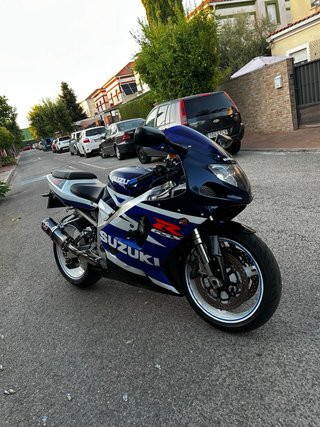 Suzuki GSXR750 2003