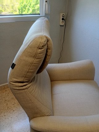 Sillón relax giratorio beige
