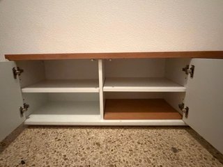 Mueble TV madera y blanco
