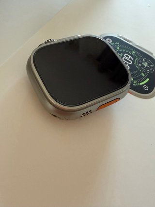 Apple Watch Ultra titanio
