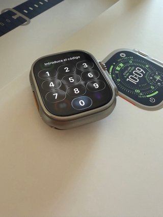 Apple Watch Ultra titanio