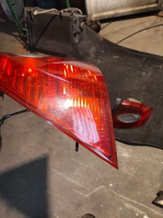 Piloto Trasero Izq Focus 4p sedan 2004-2011