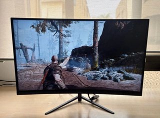 Monitor Gaming Curvo GAME M24GC5 180Hz