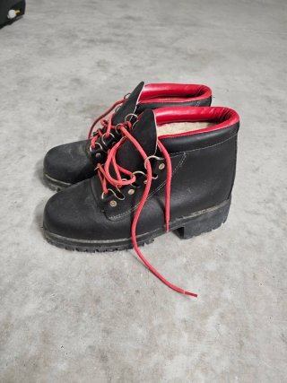 Botas Mon Blanc Negras y Rojas con barreguito