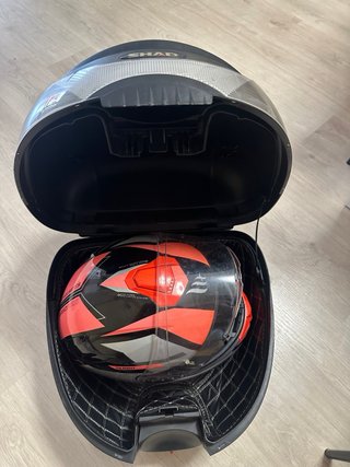 Baúl para moto SHAD
