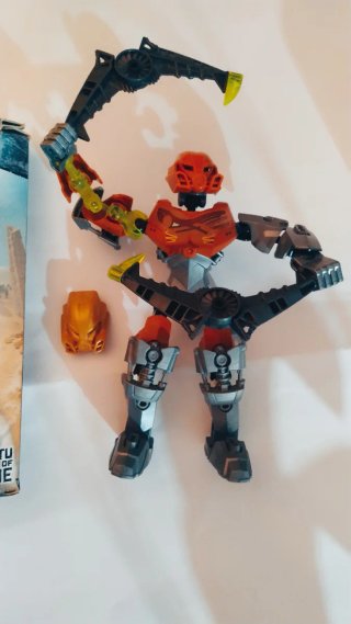 Lego Bionicle Pohatu Maestro de Piedra 70785