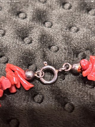 Collar y pendientes color coral