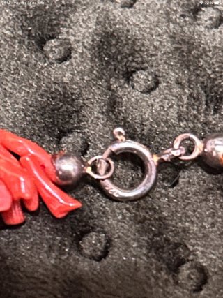 Collar y pendientes color coral