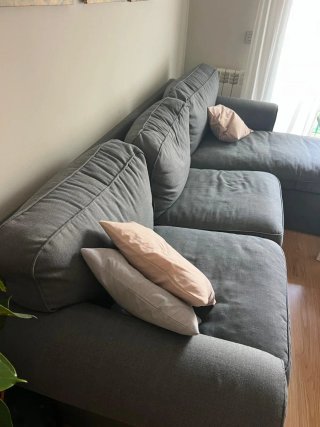 Sofá 3 plazas Hakebo gris oscuro con chaiselongue