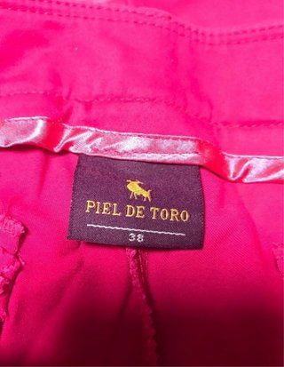 Traje pantalón y camisa PIEL DE TORO