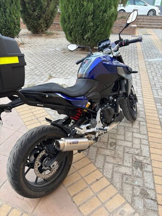 BMW F900R 105CV Azul/Gris