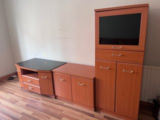 Mueble de salón modular madera y cristal