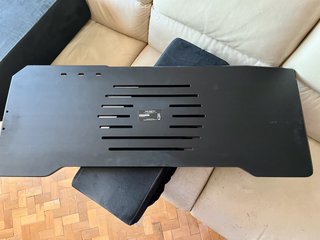 Mesa Couchmaster Cyboss para sofá