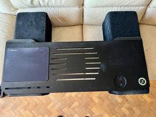 Mesa Couchmaster Cyboss para sofá