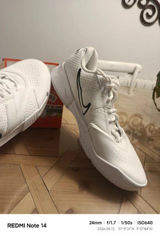 Zapatillas "Nike Court Lite 4".