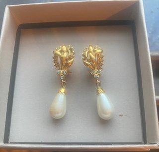 Pendientes con perlas y cristales turquesa