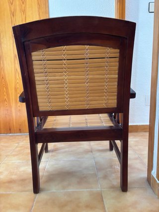 Silla Colonial de Madera Maciza y Bambú