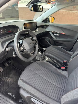 Peugeot 2008 2021