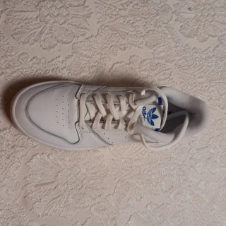 Zapatillas Adidas Blancas y Azules