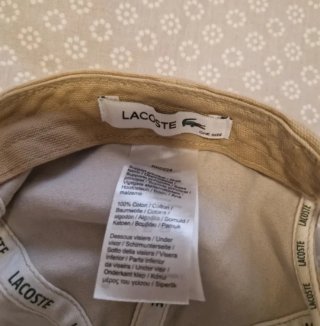 Gorra Lacoste Beige