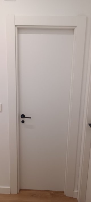 5 Puertas interior blancas NUEVAS SIN MONTAR