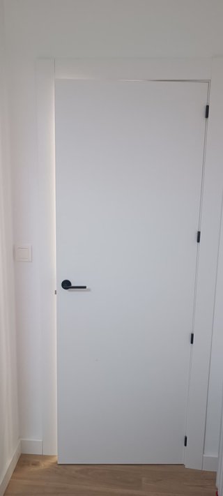 5 Puertas interior blancas NUEVAS SIN MONTAR